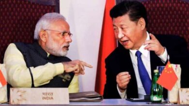 Photo of PM मोदी और शी जिनपिंग के बीच हुई संक्षिप्त बातचीत