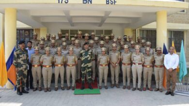 Photo of भारतीय कस्टम विभाग के 45 प्रशिक्षु अधिकारियों ने किया सीमा दर्शन