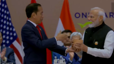 Photo of G20 इंडोनेशिया और ब्राजील के राष्ट्रपति ने PM मोदी को पौधा किया भेंट