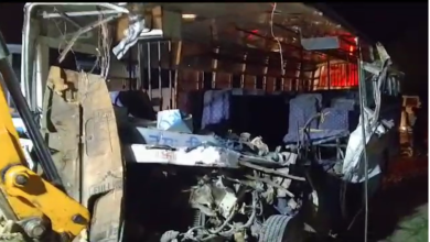 Photo of बाराबंकी: सरिया से लदी डीसीएम में पीछे से जा घुसी बस, हादसे में 2 की मौत, दर्जनों घायल