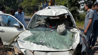 Photo of अलग-अलग सड़क दुर्घटनाओं में दो महिलाओं की मौत, बाल-बाल बचे भाजपा नेता