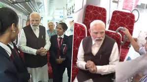 Photo of नमो भारत ट्रेन में प्रधानमंत्री ने किया छात्रों के साथ सैर…