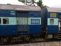 Photo of बिहार: नालंदा में एक ही ट्रैक पर आईं दो ट्रेनें,टला हादसा….