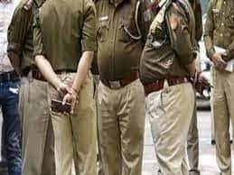 Photo of गुजरात पुलिस ने मानव तस्करी को समाप्त करने के लिए राज्यभर में 851 स्थानों पर एक साथ छापेमारी की…
