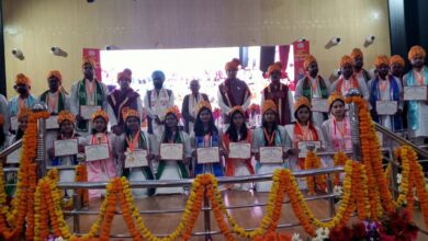 Photo of अयोध्या : दीक्षांत समारोह में राज्यपाल ने 26 छात्र-छात्राओं को किया सम्मानित