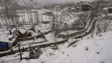 Photo of जम्मू-कश्मीर और हिमाचल में भारी बर्फबारी, मैदानी इलाकों में बढ़ी गलन