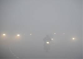 Photo of उत्तर प्रदेश की राजधानी में आज छाया सर्दी का पहला घना कोहरा…