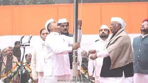 Photo of कांग्रेस के 139वें स्थापना दिवस पर पार्टी के नेताओं ने फहराया झंडा…..