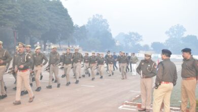 Photo of पुलिस लाइन मैदान में एसएसपी ने दौड़ाये अफसर