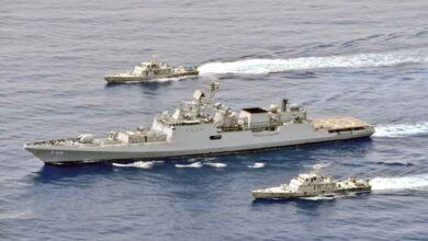 Photo of व्यापारिक जहाजों पर हुए हमलों के बाद नौसेना ने बढ़ाई सुरक्षा, अलर्ट मोड किया जारी…