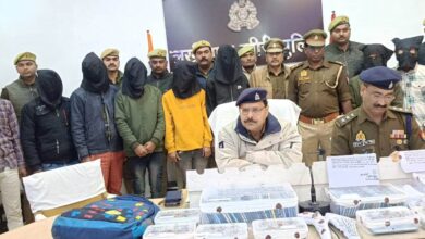 Photo of आठ अन्तराज्यीय चोर लुटेरे गिरफ्तार,67 मोबाइल सहित काफी सामान बरामद