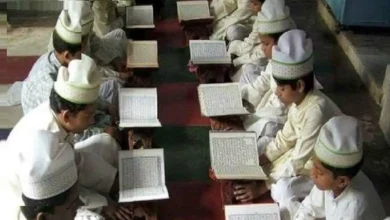 Photo of मदरसों में गैर मुस्लिम छात्रों के प्रवेश को लेकर राष्ट्रीय बाल अधिकार संरक्षण आयोग ने 11 राज्यों के मुख्य सचिवों को तलब