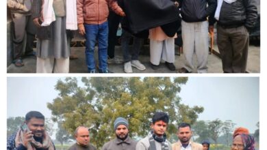 Photo of सभासद समाजसेवी व पत्रकारों ने गरीबों को बांटा कंबल