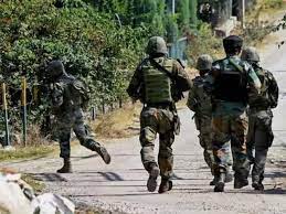 Photo of जम्मू कश्मीर: सुरक्षाबलों और आतंकवादियों के बीच शुरू हो गयी मुठभेड़….