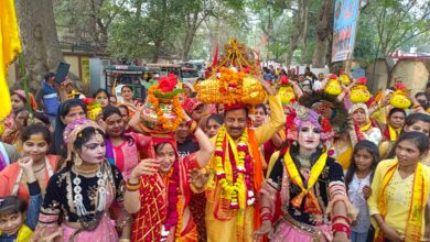 Photo of धूमधाम से निकली कलश यात्रा, चौरा देवी में शुरू हुई श्रीमद्भागवत कथा