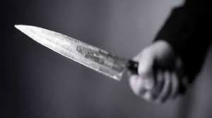 Photo of पति ने चाकू से किया पत्नी पर हमला…