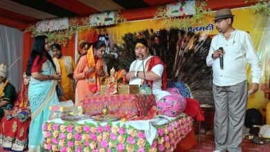 Photo of सीता-राम विवाह कथा सुन भाव-विभोर हुए लोग राम सीता की झांकी रहा आकर्षक का केंद्र