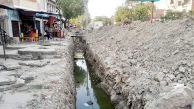 Photo of लिल्हौरा वार्ड के नागरिकों के लिए मुसीबत बना निर्माणाधीन नाला