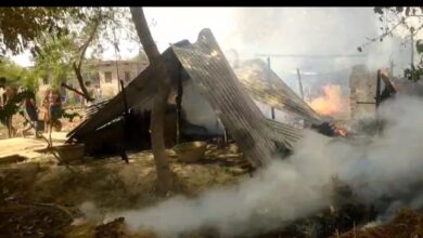 Photo of अगलगी में 50 बीघा गेहूं की खड़ी फसल जलकर राख