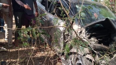 Photo of सड़क दुर्घटना में उत्पाद विभाग के संयुक्त सचिव की मौत, चालक जख्मी