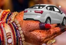 Photo of दहेज में कार नहीं देने पर शादी के 10 दिन बाद विवाहिता की पिटाई कर घर से निकाला