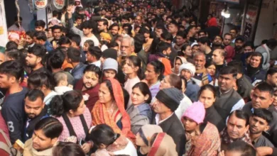 Photo of बांकेबिहारी मंदिर में भीड़ ने बिगाड़े हालात