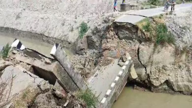 Photo of बिहार के सिवान में एक और पुल हुआ ध्वस्त