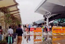 Photo of IGI एयरपोर्ट के टर्मिनल 1 की छत गिरने की घटना के बाद सभी उड़ानें निलंबित