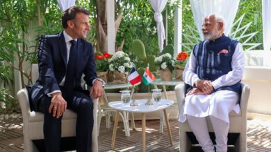 Photo of इटली में प्रधानमंत्री मोदी ने की फ्रांस के राष्ट्रपति से मुलाकात