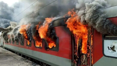 Photo of तेलंगाना के सिकंदराबाद में ट्रेन के दो कोच में लगी आग