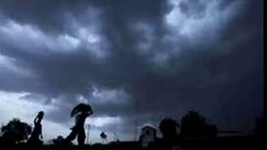 Photo of शुक्रवार को दिल्ली और एनसीआर में आसमान से आग बरसी वहीं आज मौसम ने अचानक करवट ले ली