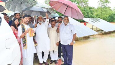 Photo of पीलीभीत में बाढ़ सुरक्षा जांच कर लखीमपुर खीरी पहुंचे स्वतंत्रदेव