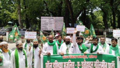 Photo of बुल्डोजर चलाकर लोगों को बेघर करने पर तूली हुई है योगी सरकार: शमीम खान