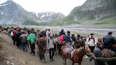 Photo of अमरनाथ यात्रियों के लिए सभी बेहतर स्वास्थ्य सुविधाएं मौजूद : अपूर्व चंद्रा