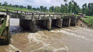 Photo of किशनगंज में एक और पुल धंसने के बाद बिहार में सियासत शुरू