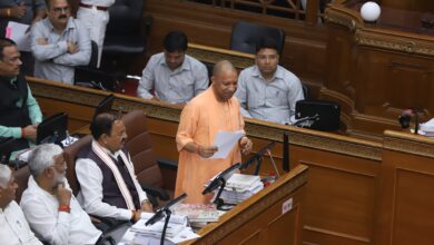 Photo of मैं यहां नौकरी करने नहीं आया, बेटियाें व व्यापारियाें की सुरक्षा के लिए चलता रहेगा बुलडोजर : योगी