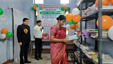 Photo of जिलाधिकारी ने पुस्तक संग्रह अभियान का किया शुभारंभ