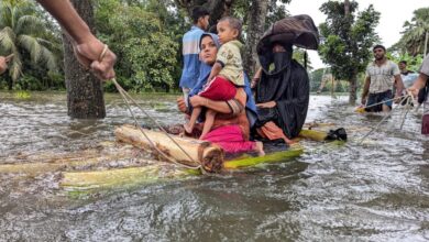 Photo of बांग्लादेश के 11 जिलों में बाढ़ से हालात बदतर, 44 लाख लोग फंसे