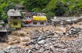 Photo of लैंडस्लाइड से अब तक 354 से अधिक लोगों की मौत, लगभग 300 लोगों के लापता होने का संदेह, तलाश जारी