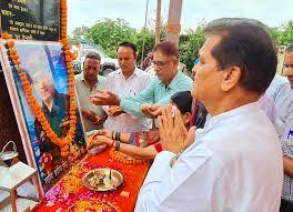 Photo of शहीद प्रदीप रावत की 6वीं पुण्यतिथि पर कैबिनेट मंत्री प्रेमचंद अग्रवाल ने दी श्रद्धांजलि