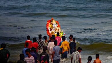 Photo of हैदराबाद में गणेश विसर्जन का सिलसिला शुरू, मुख्यमंत्री ने हुसैनसागर पर व्यवस्थाओं का किया निरीक्षण