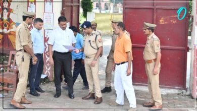 Photo of यूपी पुलिस कांस्टेबल भर्ती परीक्षा में अजब-गजब लोग छा गए…