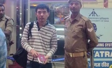 Photo of विदेशी नागरिक का वाहन दुर्घटनाग्रत, मीरजापुर पुलिस ने समय से पहुंचाया एयरपोर्ट