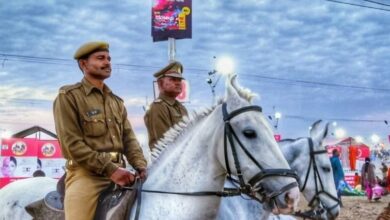 Photo of महाकुंभ-25 (स्पेशल): यूपी पुलिस श्रद्धालुओं से पूछेगी ‘मे आई हेल्प यू’