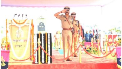 Photo of लखनऊ रिजर्व पुलिस लाइन में ‘पुलिस स्मृति दिवस‘ परेड का फुल ड्रेस पूर्वाभ्यास हुआ