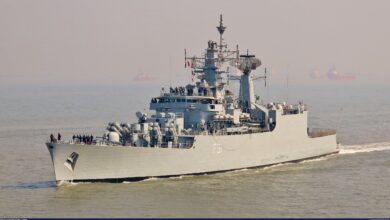 Photo of INS ब्रह्मपुत्र को सीधा करना चुनौती