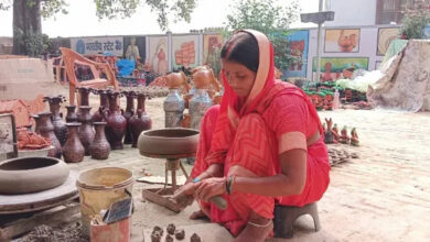 Photo of योगी सरकार में खूब जगमगा रही टेराकोटा शिल्पकारों की कारोबारी दिवाली