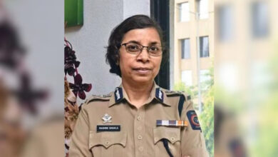 Photo of IPS रश्मि शुक्ला फिर बनीं महाराष्ट्र DGP, कांग्रेस की शिकायत पर EC ने दिया था पद से हटाने का निर्देश