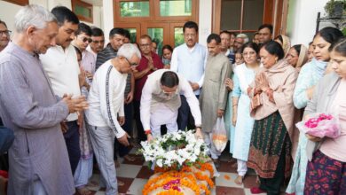 Photo of मुख्यमंत्री ने वरिष्ठ पत्रकार और संपादक रहे दिनेश जुयाल के निधन पर गहरा दुःख व्यक्त किया