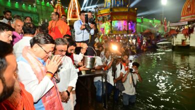 Photo of हर व्यक्ति के जीवन से अंधकार को दूर कर खुशियों का उजियारा फैलाए दीपोत्सव : मुख्यमंत्री